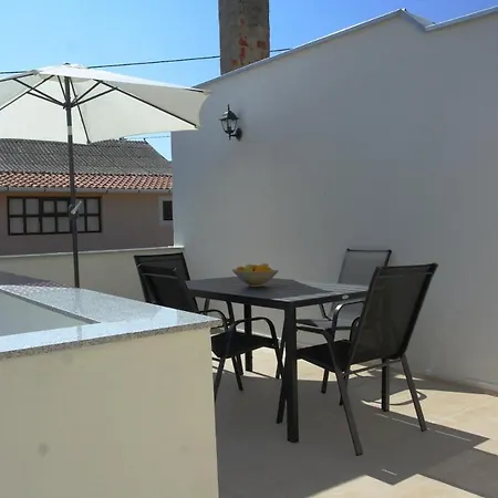Apartman Mustaca Dvori Privlaka